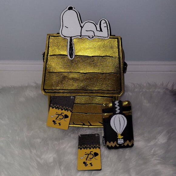 Loungefly | Bags | Loungefly Peanuts 75th Anniversary Crossbody Bag ...